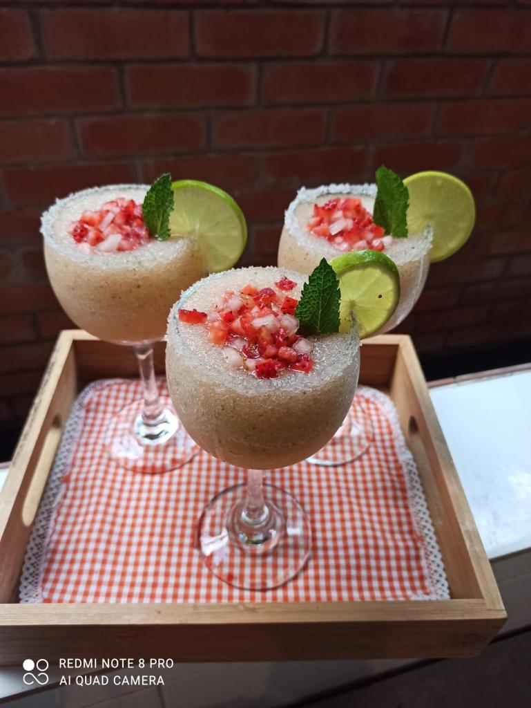 en el hotel los lagos centro vacacional podras disfrutar de un momento de relajacion en nuestro restaurante